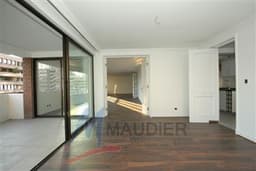 Departamento en venta en Las Condes — foto 1 de 9