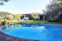 Casa en venta en Vitacura — foto 1 de 14