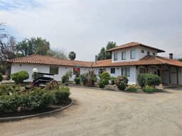 Casa en venta en Las Condes — foto 1 de 6